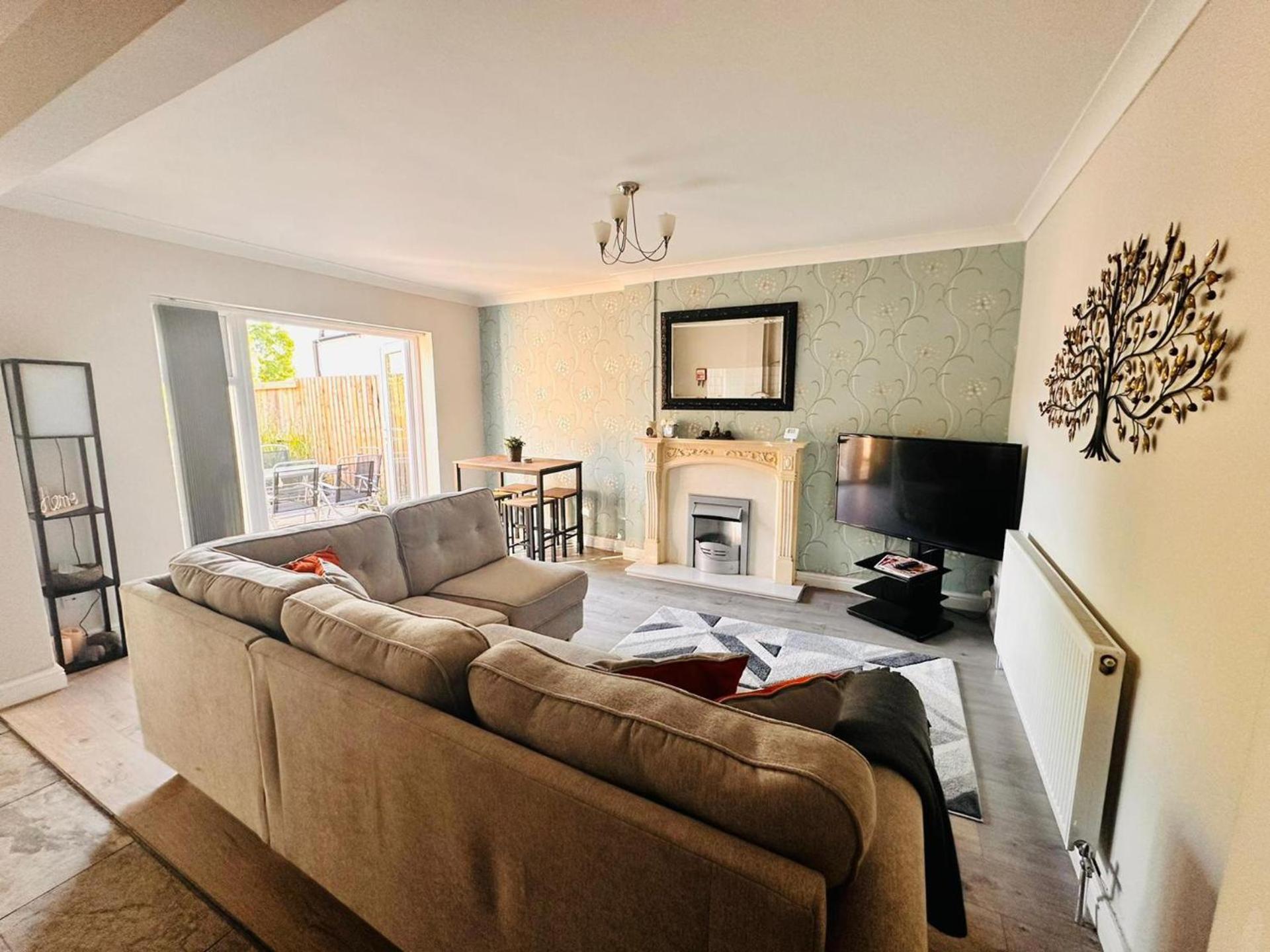 Birmingham Blissful Apartment With 2 Bedrooms Екстериор снимка