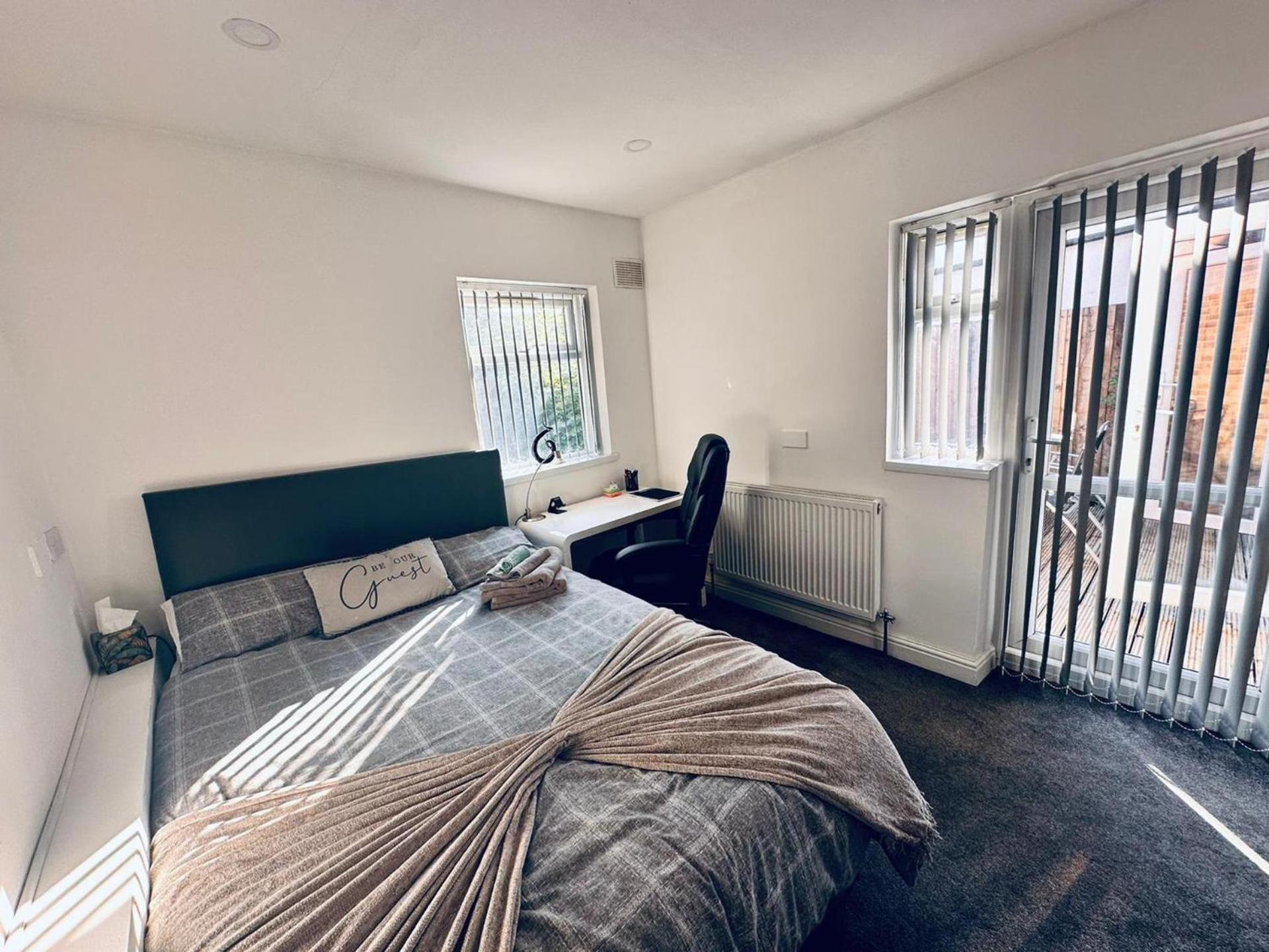 Birmingham Blissful Apartment With 2 Bedrooms Екстериор снимка